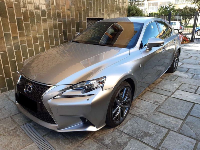 Lexus IS • 2014 • 178,000 km 1