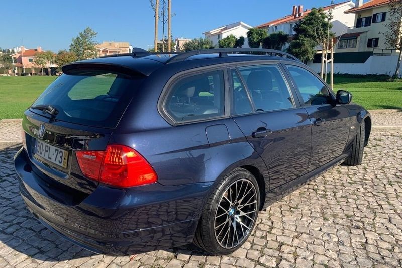 BMW 328i • 2010 • 198,000 km 6