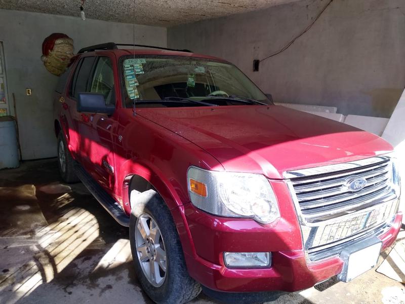 Ford Explorer • 2008 • 56,000 km 9