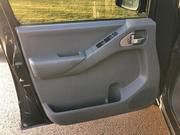 Nissan Frontier • 2011 • 76,000 km 10