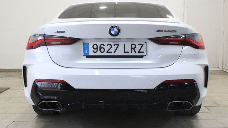 BMW 4 Series • 2021 • 27,685 km 7