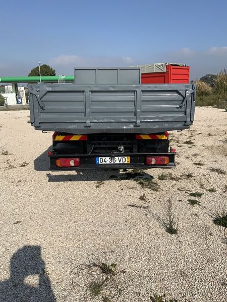 Toyota Dyna • 2003 • 500,000 km 2