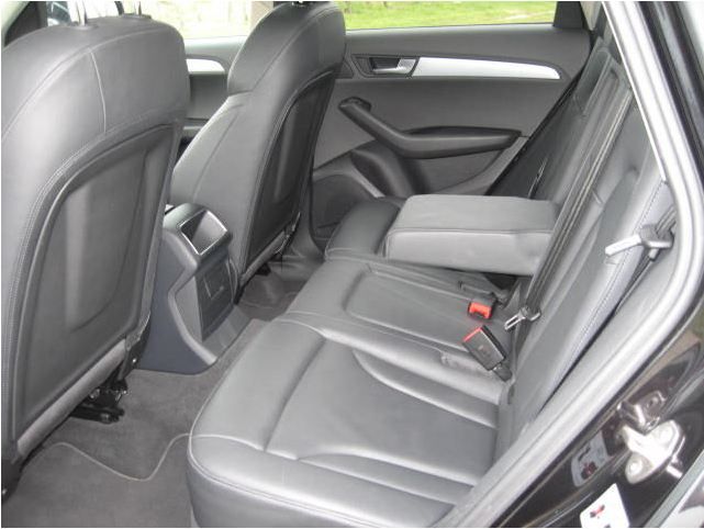 Audi Q5 • 2010 • 151,500 km 2