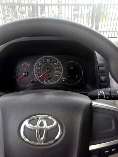 Toyota Hiace • 2018 • 34 km 4