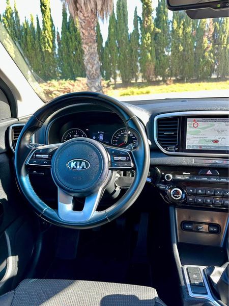 Kia Sportage • 2021 • 65,000 km 6