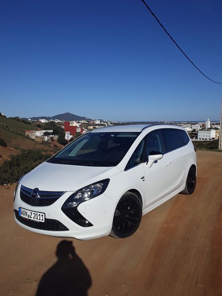 Opel Zafira • 2016 • 189,000 km 2