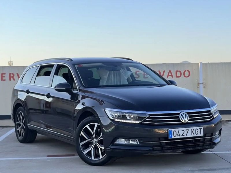 Volkswagen Passat Variant • 2018 • 53,500 km 2