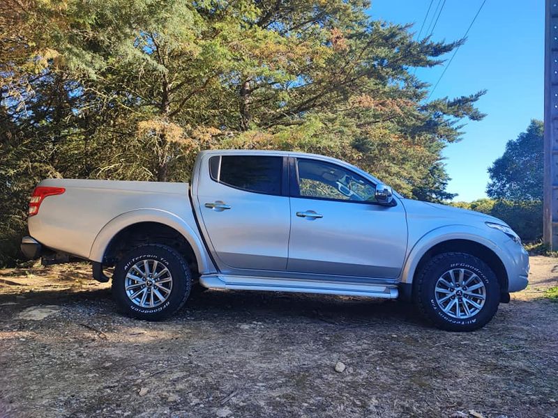 Mitsubishi L200 • 2017 • 246,000 km 6