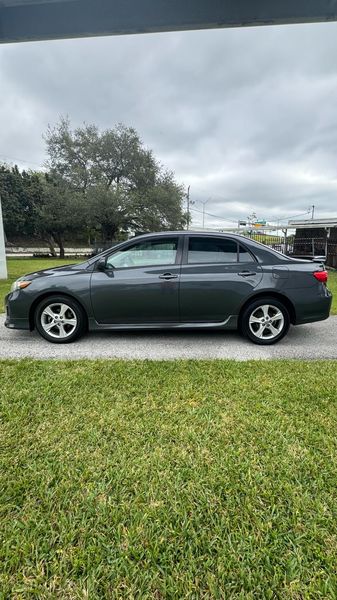 Toyota Corolla • 2013 • 144,000 km 4