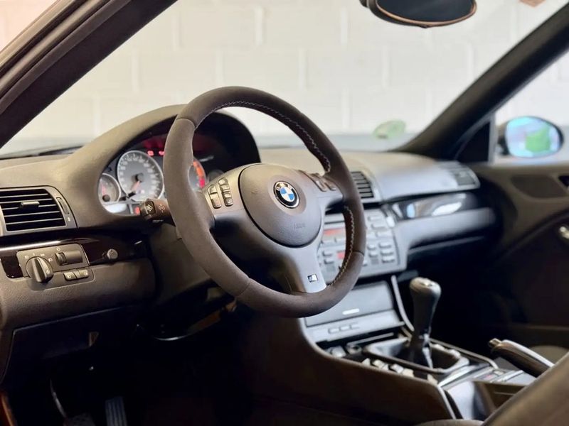 BMW M3 • 2005 • 134,000 km 8