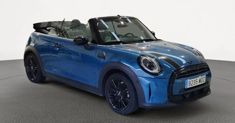 MINI Convertible • 2023 • 37,054 km 8