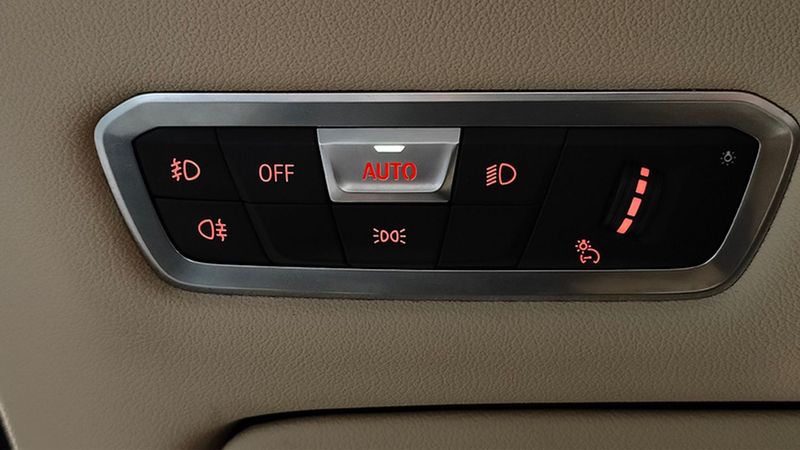 BMW X5 • 2021 • 70,186 km 8