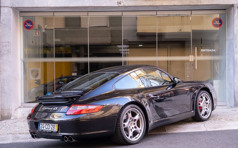 Porsche 997 • 2006 • 106,600 km 6
