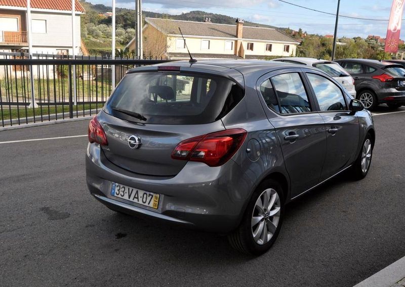 Opel Corsa • 2018 • 30,000 km 2