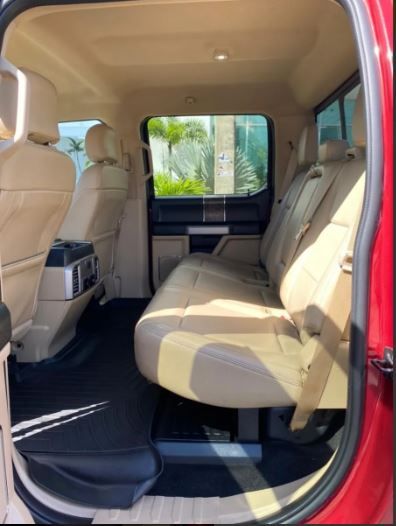 Ford F-250 • 2017 • 90,000 km 5