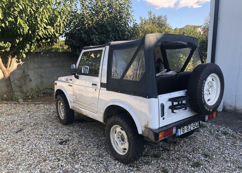 Suzuki Samurai • 1992 • 73,000 km 5