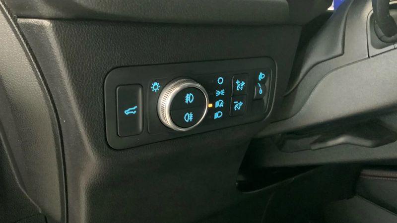 Ford Kuga • 2022 • 74,000 km 5