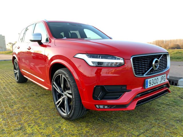 Volvo XC90 • 2016 • 76,000 km 1