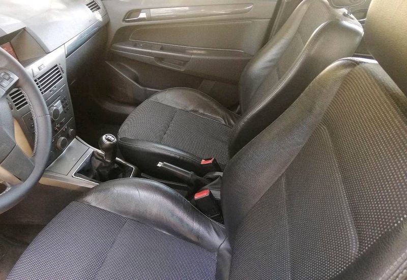 Opel Astra • 2004 • 249,999 km 6