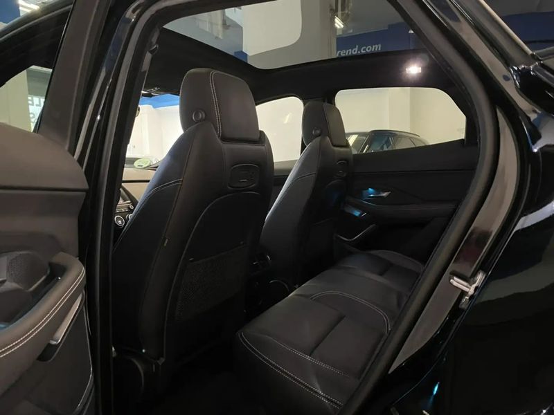 Jaguar E-PACE • 2019 • 78,000 km 6