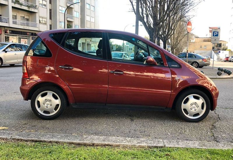 Mercedes-Benz A • 1998 • 180,000 km 2