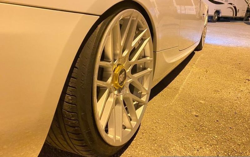 BMW 328i • 2010 • 179,000 km 7