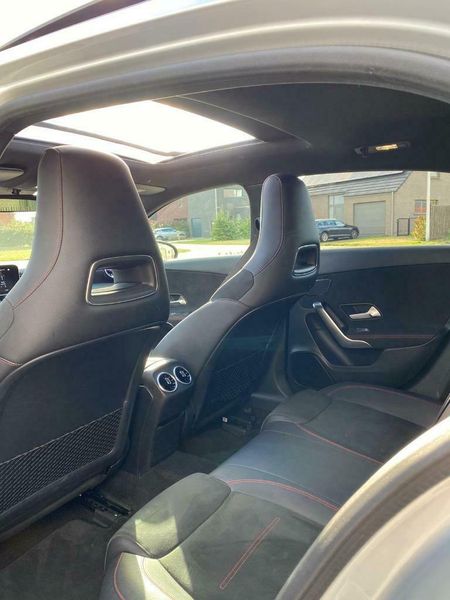 Mercedes-Benz A-Class • 2019 • 79,000 km 6