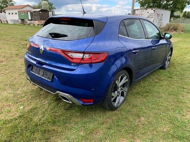 Renault Megane II • 2017 • 46,000 km 10