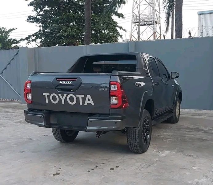 Toyota Hilux • 2018 • 0 km 3