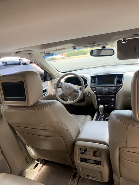 Nissan Pathfinder • 2013 • 93,800 km 4