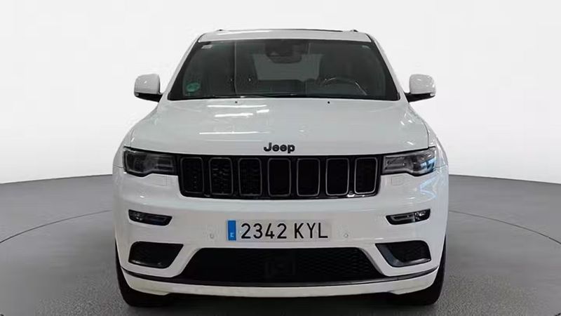 Jeep Grand Cherokee • 2019 • 114,045 km 11