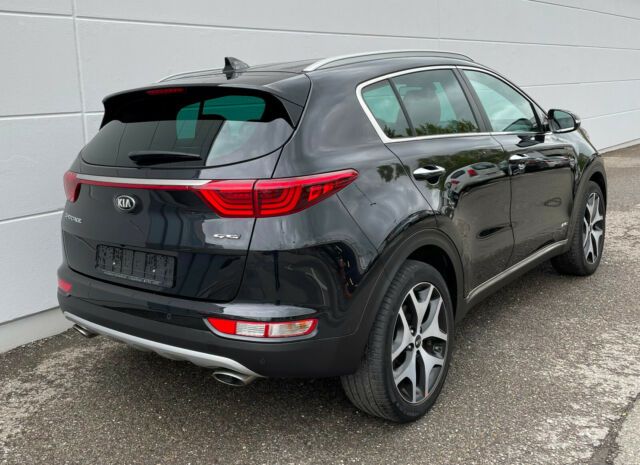 Kia Sportage • 2017 • 106,000 km 7