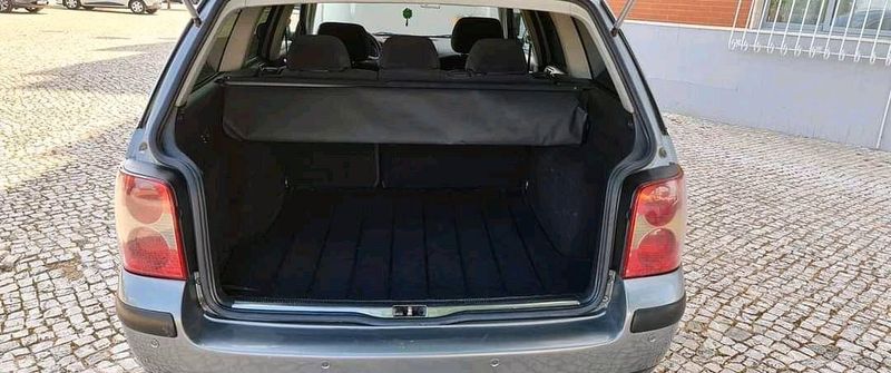 Volkswagen Passat • 2001 • 249,999 km 4
