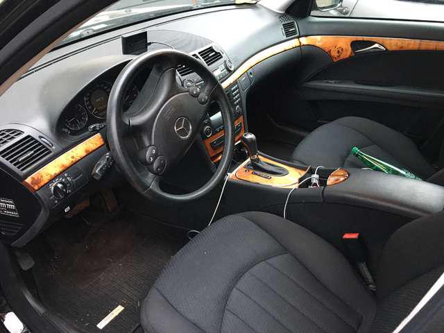 Mercedes-Benz E • 2007 • 256,000 km 1