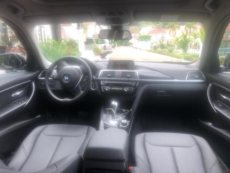 BMW M3 • 2017 • 24,200 km 5