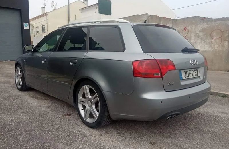 Audi A4 Avant • 2005 • 237,937 km 2