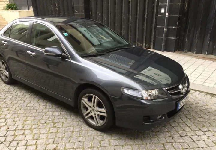 Honda Accord • 2007 • 333,000 km 1