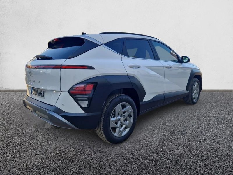 Hyundai Kona • 2024 • 4,000 km 15