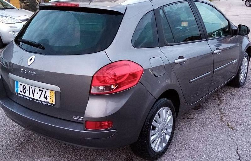 Renault Clio • 2010 • 110,000 km 2