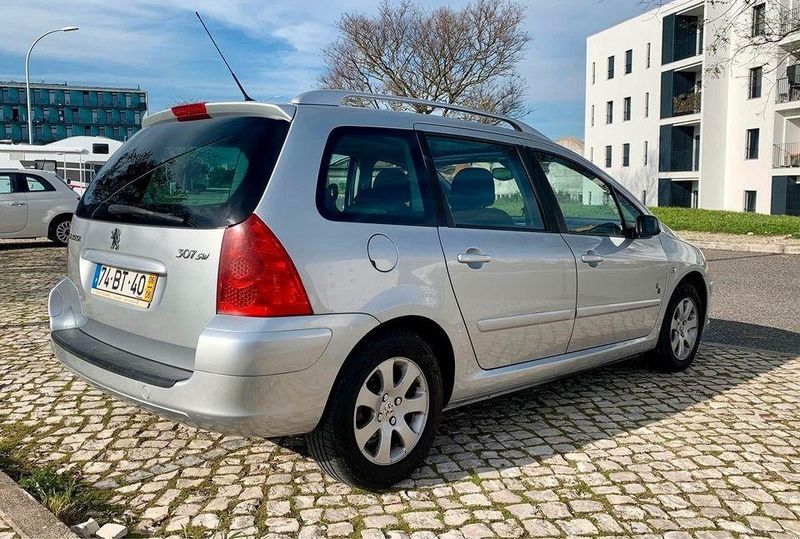 Peugeot 307 • 2006 • 250,000 km 2