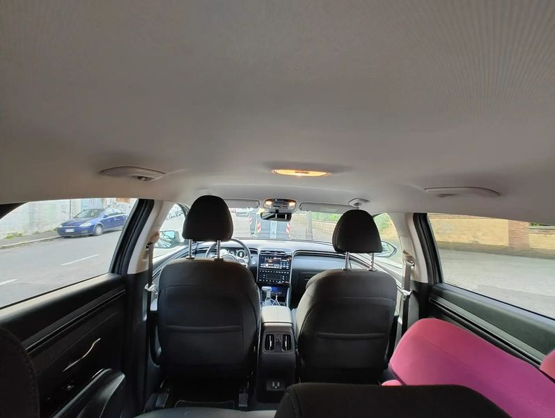 Hyundai Tucson • 2021 • 42,600 km 8