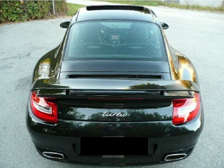 Porsche 997 • 2007 • 150,000 km 4
