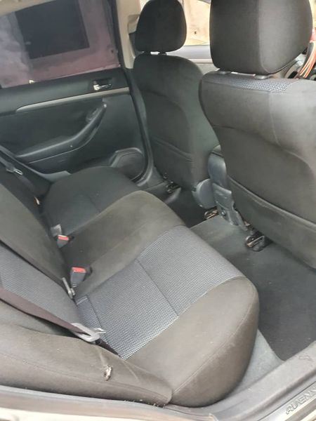 Toyota Avensis • 2008 • 100,000 km 7