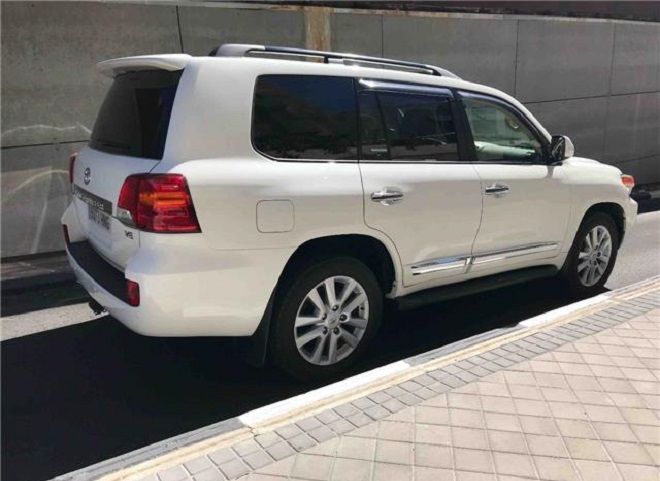Toyota Land Cruiser • 2012 • 162,000 km 3