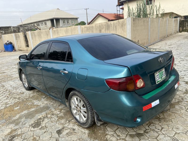 Toyota Corolla • 2008 • 230,000 km 4