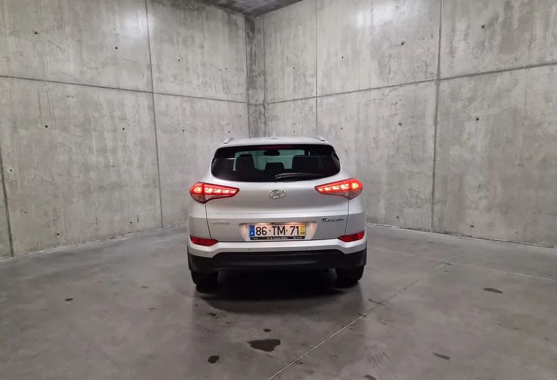 Hyundai Tucson • 2017 • 74,000 km 1