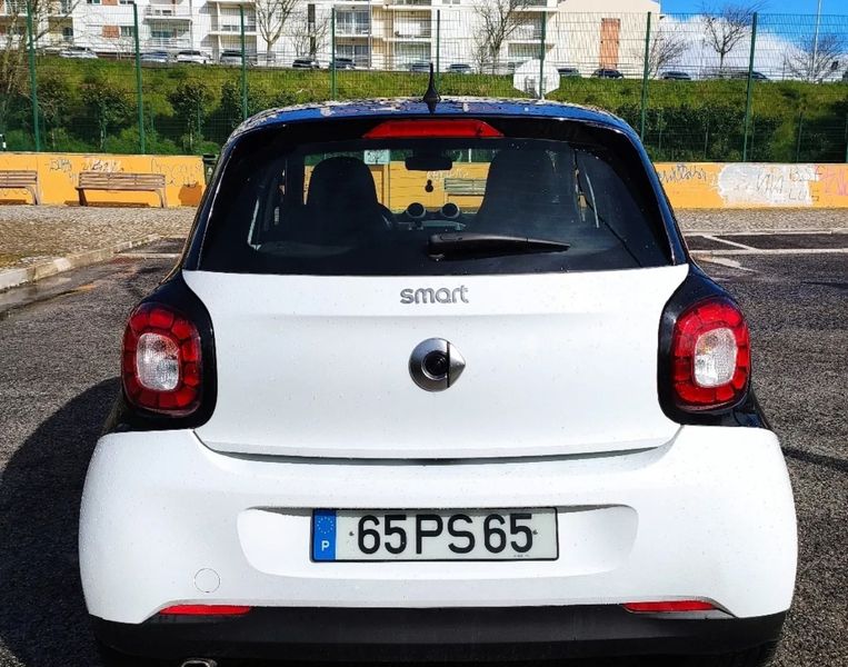 Smart Forfour • 2015 • 107,000 km 2