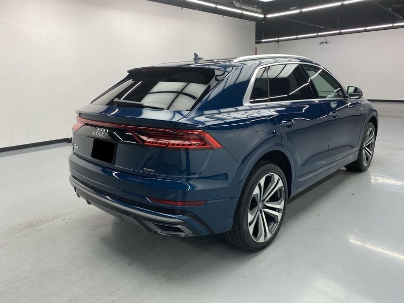 Audi Q8 • 2020 • 11,969 km 3