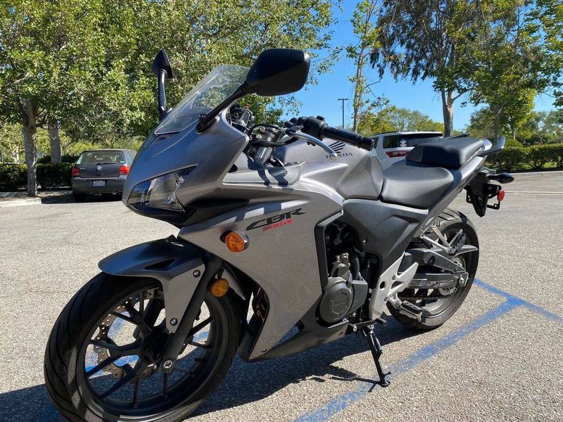 Honda cbr500r • 2015 • 1,100 km 2