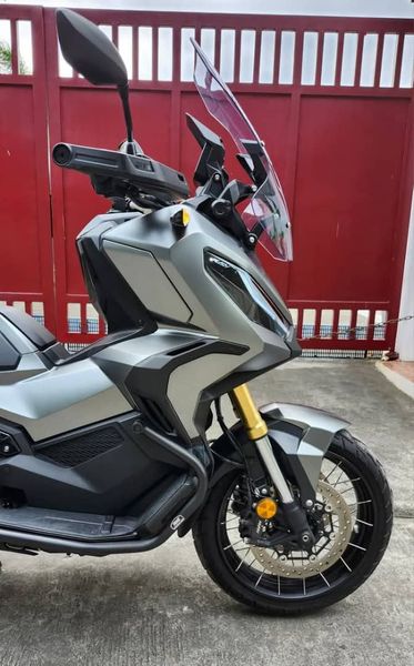 Honda adv750k • 2025 • 12,000 km 6